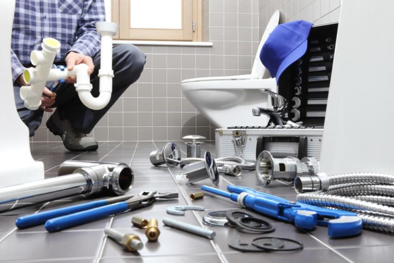 Why should I leave my plumbing issues to professionals?